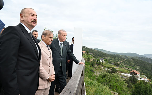Əliyev, Ərdoğan və Şərif Laçını gəzdilər - FOTOLAR