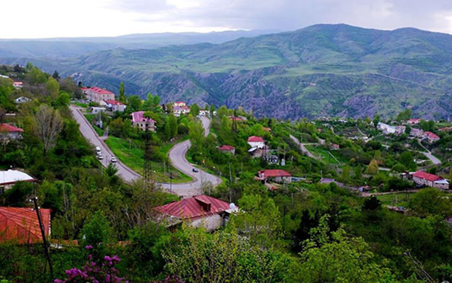 Liderlər Laçın şəhərində seyrəngahda olublar