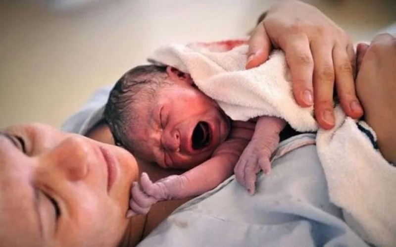 Kürdəmirdə 32 yaşlı qadının körpəsi ölü doğulub - YENİLƏNİB
