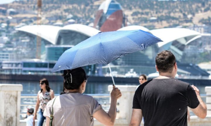 İyunda bəzi yerlərdə orta aylıq temperatur yüksək olacaq