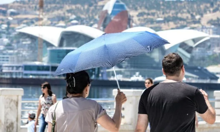 İyunda bəzi yerlərdə orta aylıq temperatur yüksək olacaq