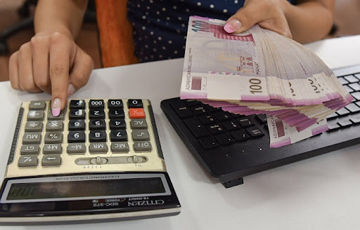Ölkədə əmək pensiyaçıları arasında qadınların sayı kişilərdən üstünlük təşkil edir