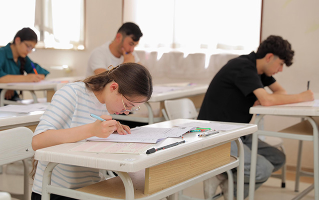 Bugünkü imtahanın cavablarını BURADAN yoxlaya bilərsiz