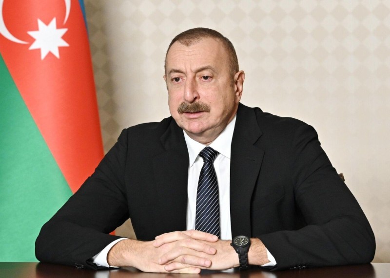 İlham Əliyev italiyalı həmkarını təbrik edib