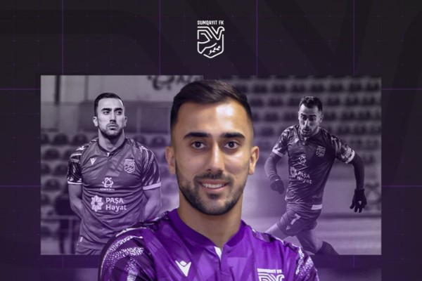 “Sumqayıt” üç futbolçu ilə yollarını ayırdı - FOTO