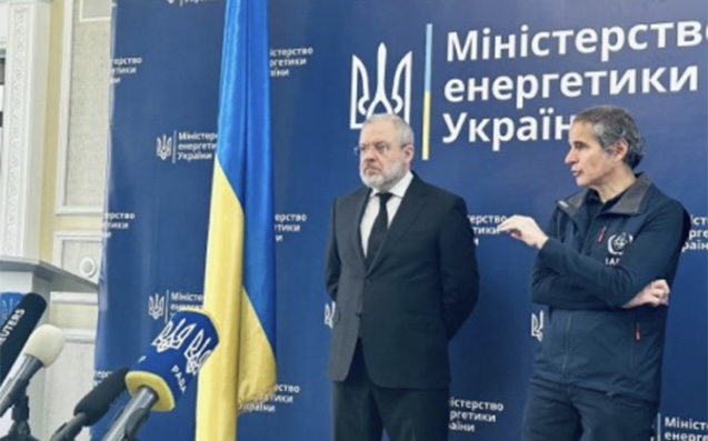Qrossi Kiyevə səfər edib