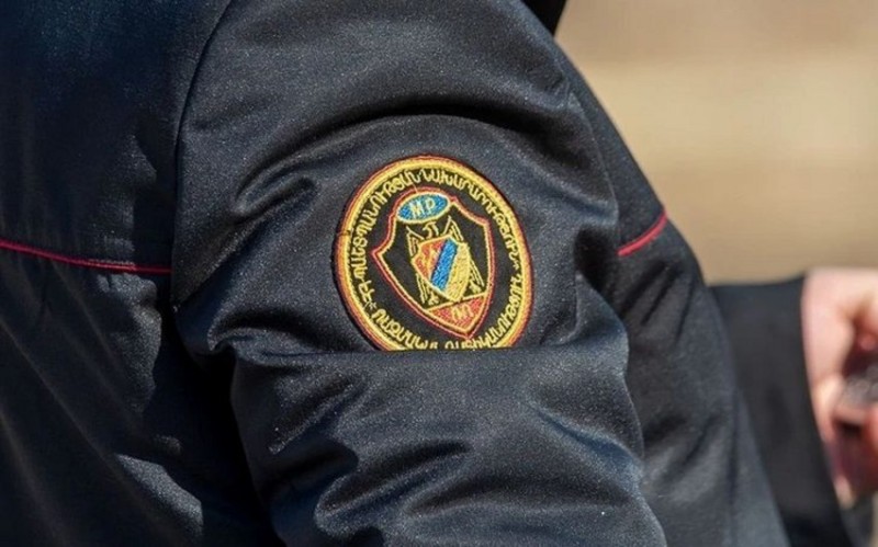 Ermənistan polisinin 10 əməkdaşı işdən qovulub