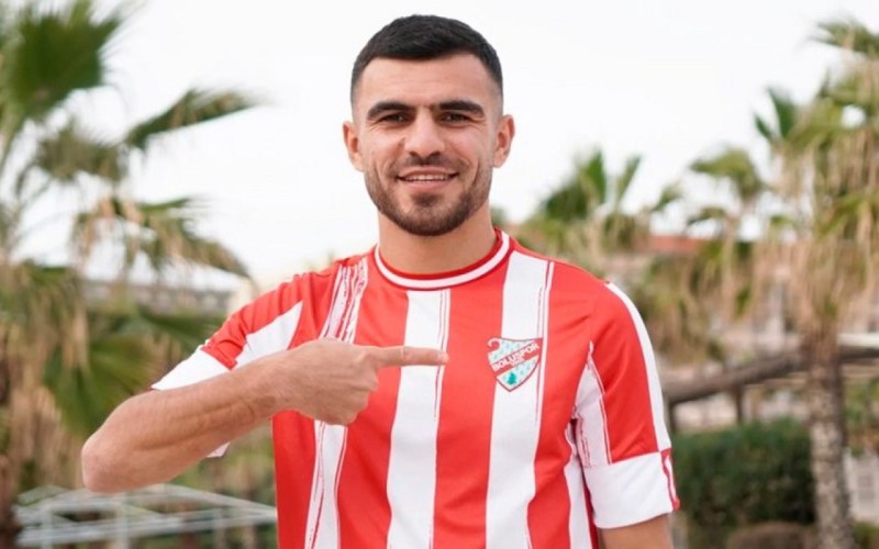 Azərbaycanlı futbolçu Türkiyə klubundan ayrıldı