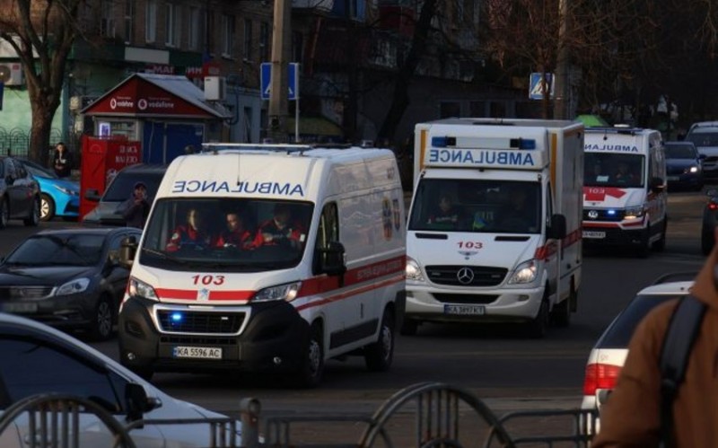 Kiyev atəşə tutuldu - 4 ölü, 20 yaralı