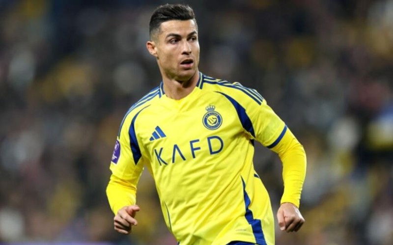 Ronaldu dünya çempionatında oynamaqdan imtina etdi