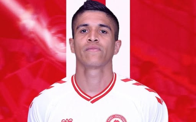 “Araz-Naxçıvan” daha bir futbolçu ilə müqaviləni yenilədi
