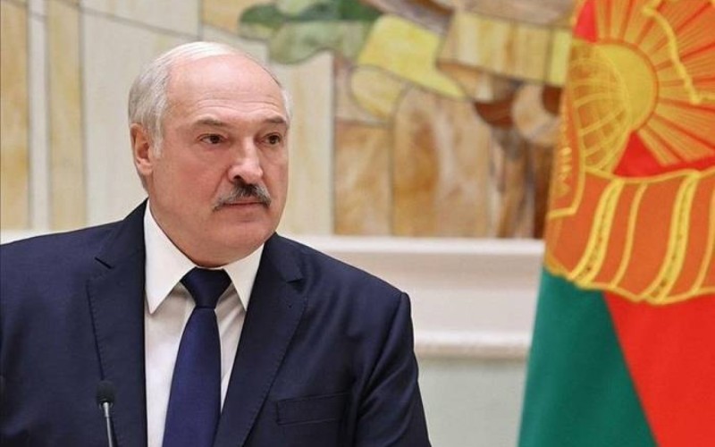Lukaşenko bu ölkə liderinə abidə ucaltmaq istəyir