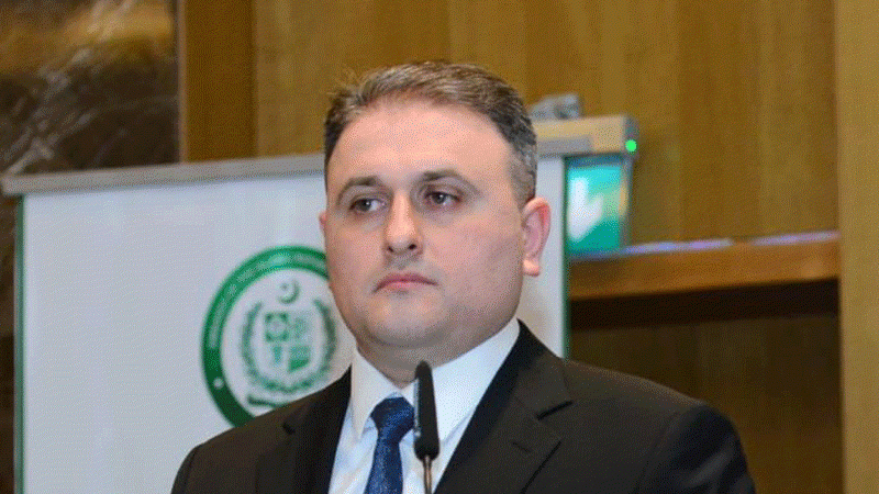 Nazir onu idarə rəisi təyin etdi - FOTO