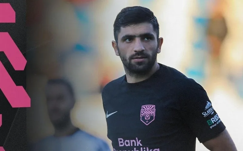 "Sabah" futbolçusu ilə yollarını ayırdı