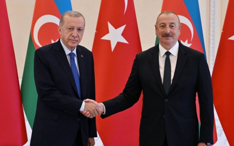 Ərdoğan İlham Əliyevə zəng etdi: İsrail müzakirəsi...