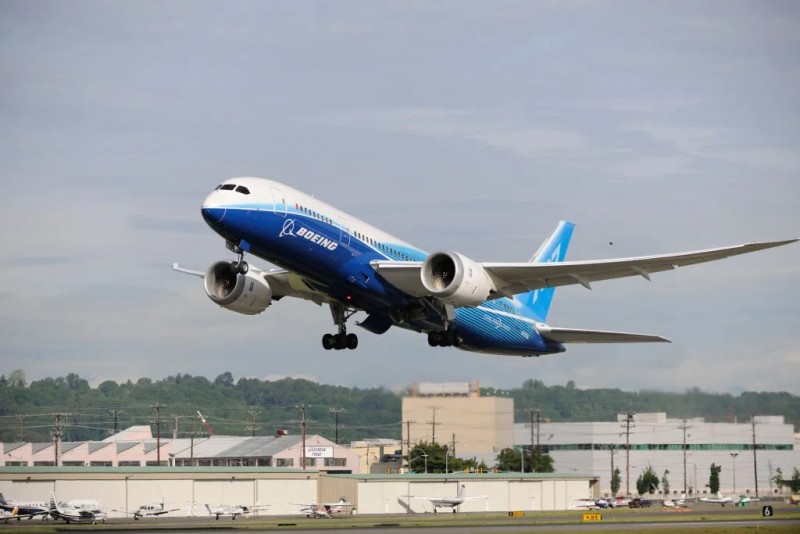 Hindistanda bütün “Boeing 787”lər yoxlanılacaq