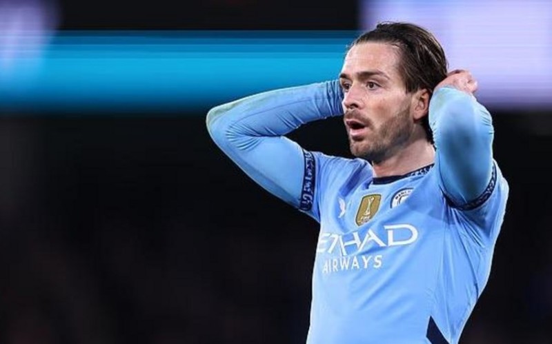 Napoli İngiltərə klublarının futbolçularını transfer etməyi planlaşdırıb