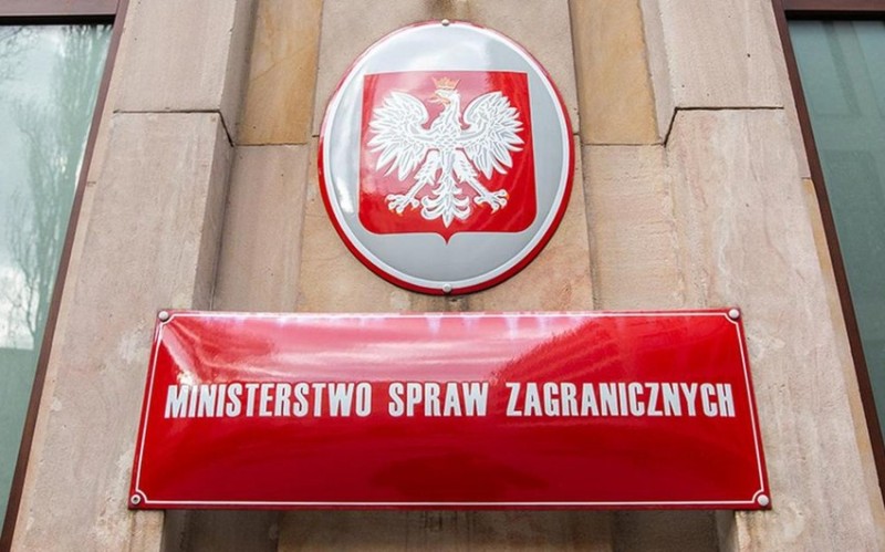 Polşa vətəndaşlarını İordaniya vasitəsilə təxliyə etməyi planlaşdırır