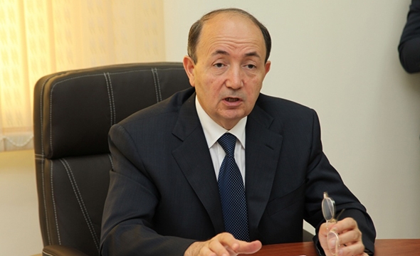 Fikrət Məmmədov təltif edildi