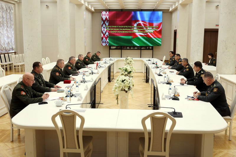 Minskdə Azərbaycan və Belarus müdafiə nazirləri görüşdü