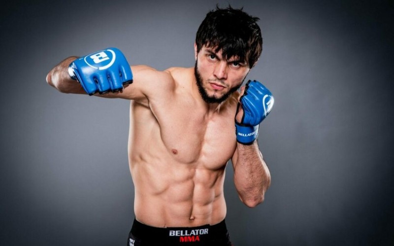 Yaş barədə düşünsəydim, UFC-yə gəlməzdim - Tofiq Musayev