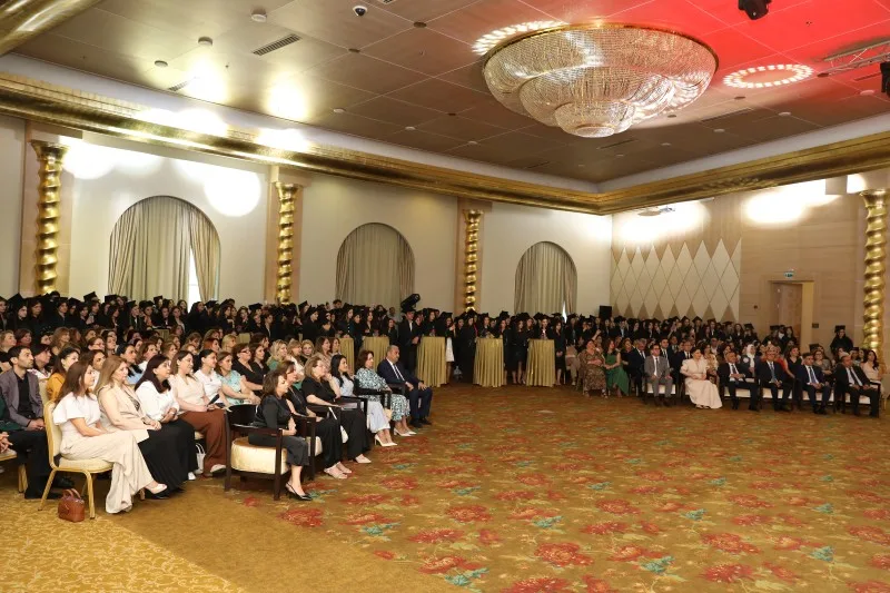 Səhiyyə naziri məzunlarla görüşdə: "Azərbaycanın sağlam gələcəyi sizin əlinizdədir”