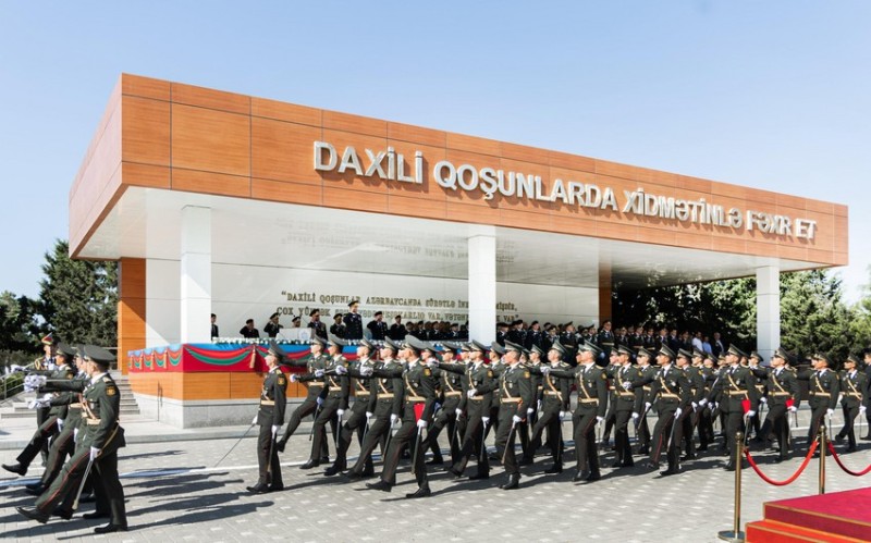 DİN-in Hərbi İnstitutunda buraxılış olub