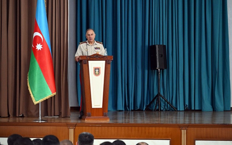 Kərim Vəliyev Heydər Əliyev adına Hərbi İnstitutda olub