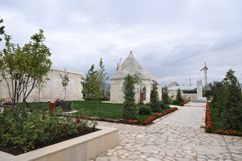 Diplomatlar Ağdamda İmarət Saray Kompleksində olublar