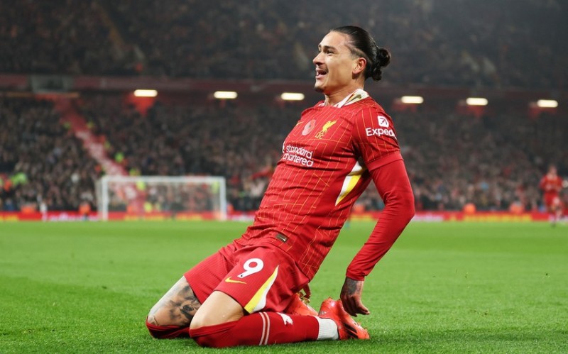 Liverpulun futbolçusu Napoli ilə ilkin razılıq əldə edib