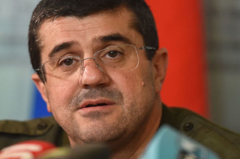 Arayik Harutyunyan: İşğal altındakı “bank” Ermənistanda qeydiyyatdan keçib