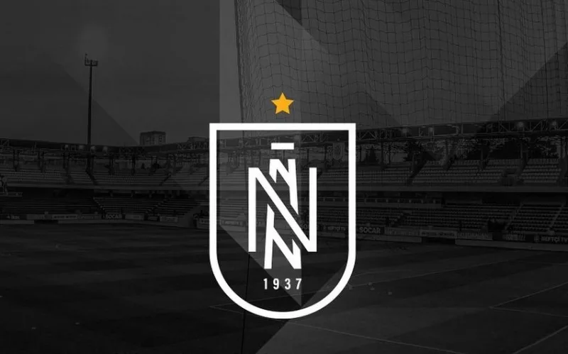 Filip Ozobiç "Neftçi"dən GETDİ
