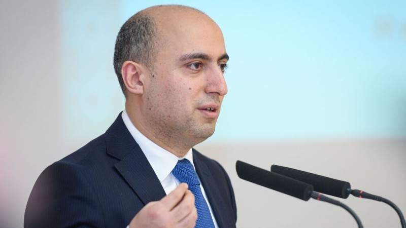Nazir: “Xaricdə təhsil üzrə Dövlət Proqramı uğurla davam etdirilir”