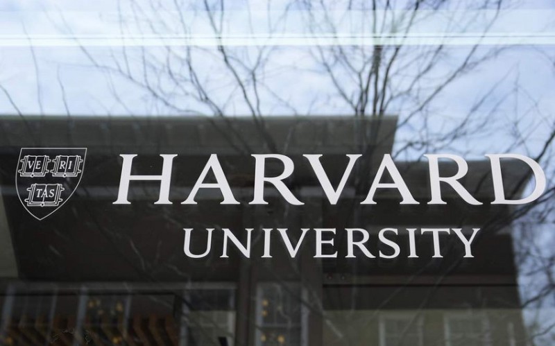 KİV: Harvard gələn həftə işçilərin bir hissəsini ixtisar edəcək