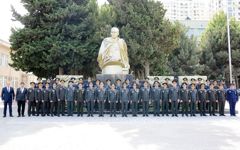 “Komanda-qərargah akademik kursu”nun buraxılış mərasimi keçirilib