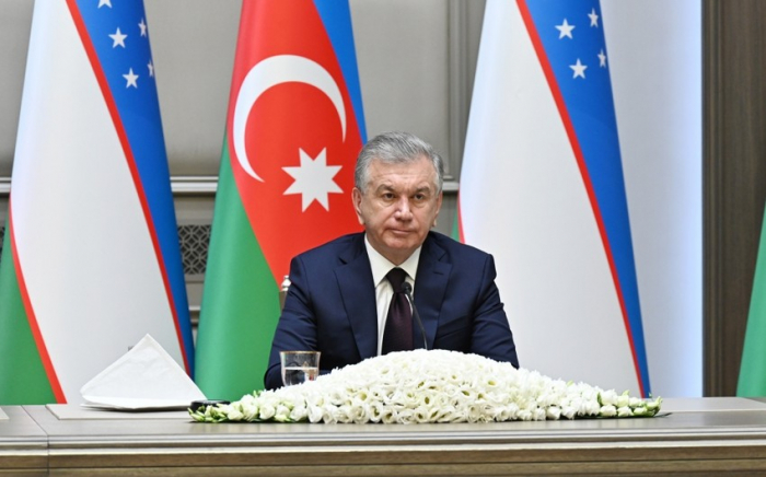 Azərbaycana bugünkü səfərim tarixi xarakter daşıyacaq - Mirziyoyev
