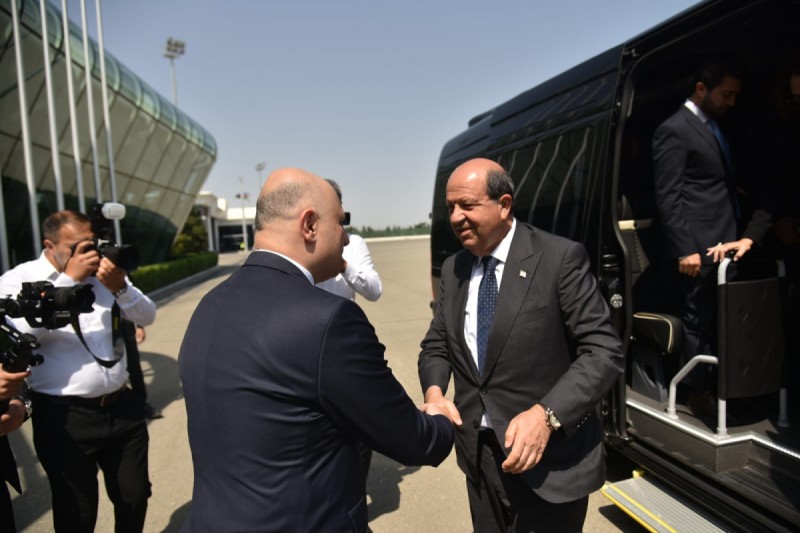 Ersin Tatar Azərbaycana gəldi - FOTO