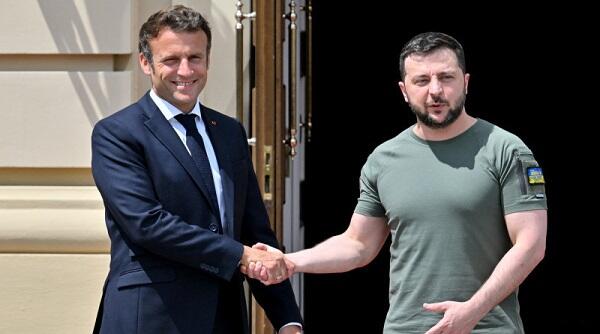 Makron Putindən sonra Zelenski ilə danışdı