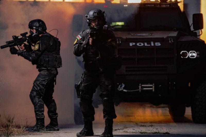 Polis canlı qanundur - İqbal Alısoy yazır