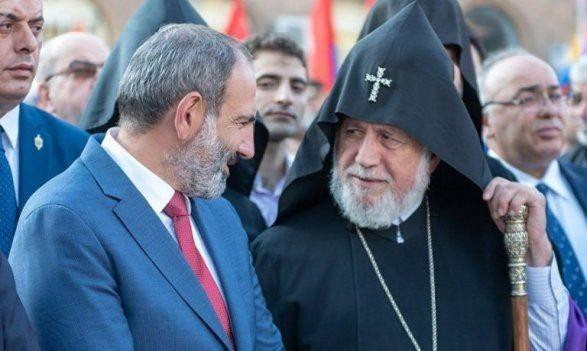 Növbədənkənar katolikos seçkisi olacaq - Paşinyan