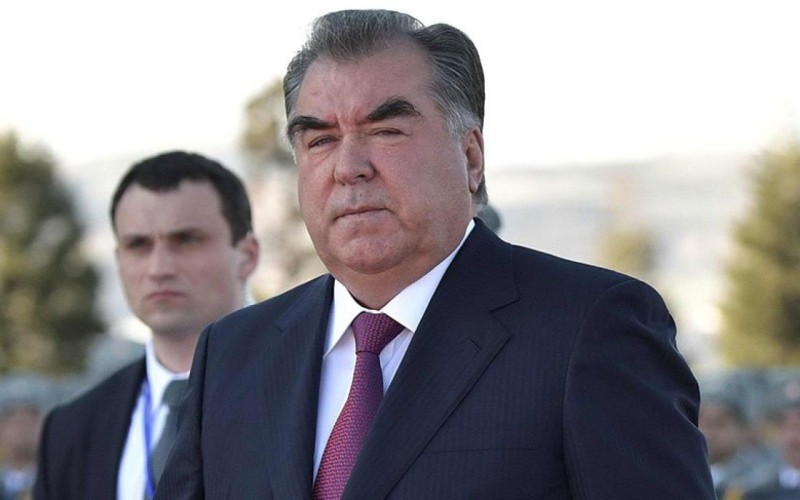Emoməli Rəhmonun Azərbaycana səfəri başa çatdı