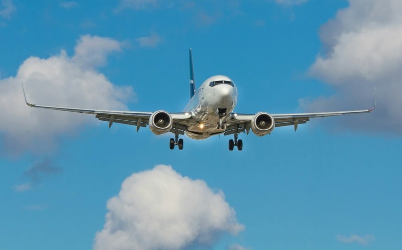 Tehran aeroportu müharibədən sonra ilk xarici uçuşu qəbul edib