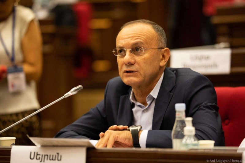Ohanyan deputat toxunulmazlığından məhrum edilir