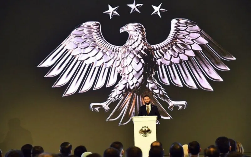 Suriya gerbini dəyişdi