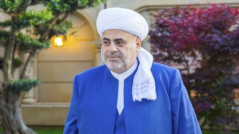 Allahşükür Paşazadə Aşura günü ilə bağlı qan verib - YENİLƏNİB