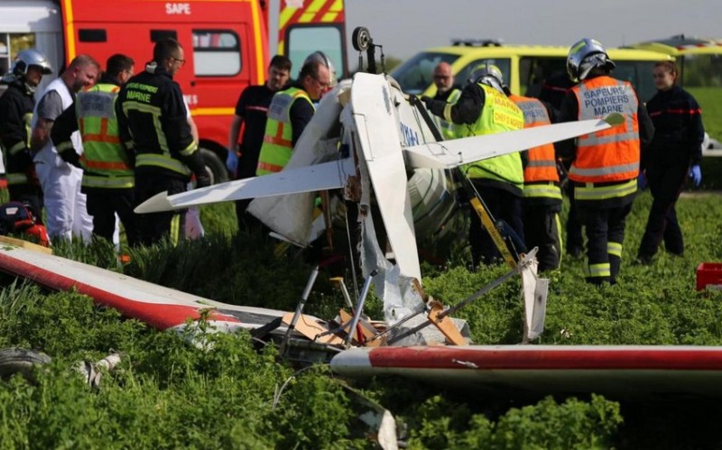 Fransada təyyarə qəzaya uğrayıb: pilot öldü
