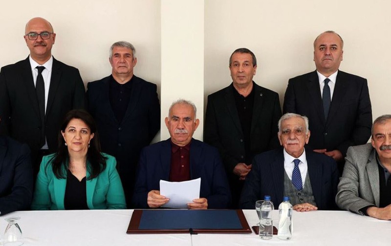PKK-Ankara sülh prosesi yeni mərhələyə qədəm qoyur - Öcalan