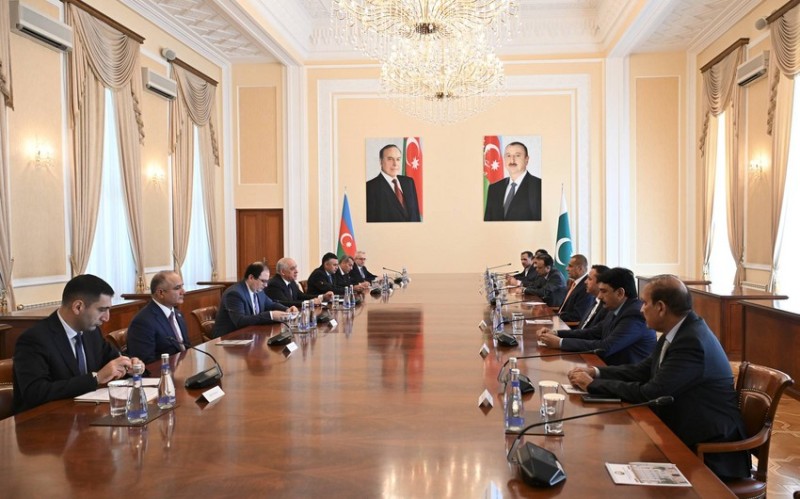 Əli Əsədov Pakistan Milli Assambleyasının sədri ilə görüşüb - FOTO