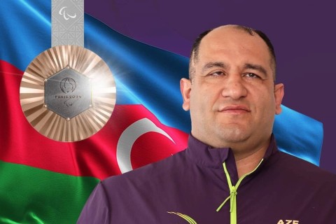 İlham Zəkiyevin müəllifi olduğu kitablar işıq üzü görüb - FOTO