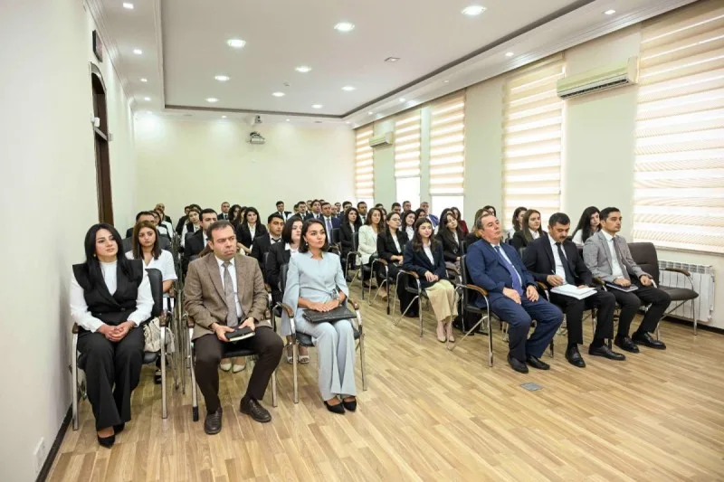 Ədliyyə orqanlarına qulluğa qəbul olan namizədlərlə icbari təlimlərə start verilib